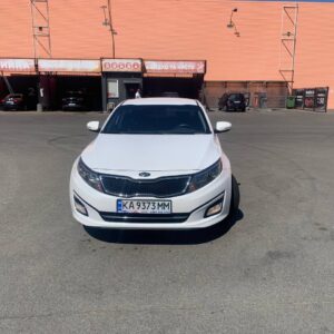 KIA K5 2014 року